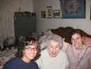 Mushka Friedman and Lori Nover volunteer to deliver "Loaves of Love" Mushka Friedman and Lori Nover volunteer to deliver "Loaves of Love"